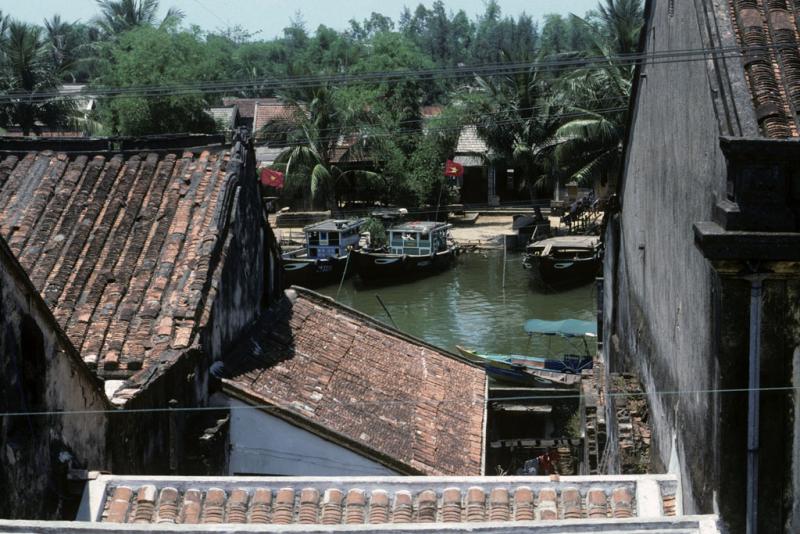 <img typeof="foaf:Image" src="http://statelibrarync.org/learnnc/sites/default/files/images/vietnam_103.jpg" width="1024" height="683" alt="View over houses into harbor with fishing boats at Hoi An" title="View over houses into harbor with fishing boats at Hoi An" />