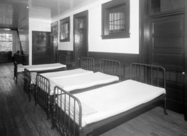 Brown Building (interior) at the Methodist Orphanage, Raleigh. Image courtesy of the State Archives of North Carolina; call #: N_53_16_4201.