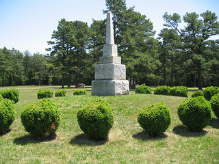 "Alamance Battleground Monument." Image courtesy of Flickr user Todd Martin. 