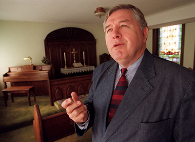 Vernon Tyson. Photo by Chris Seward, 1998. To request permission for further use or to purchase a print, please contact the News & Observer. 