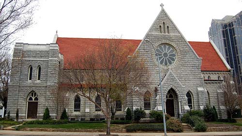 "All Saints Chapel of the Church of the Good Shepherd" in Raleigh, North Carolina. Photo is courtsey from Flickr.