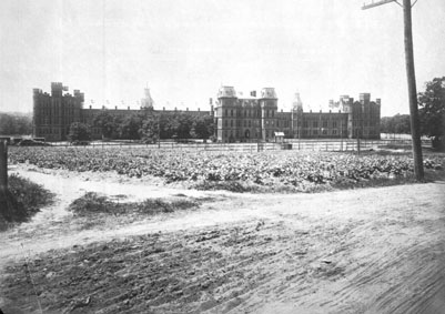 State Prison Penitentiary, 15 May 1909.  From CP&L Photo Collection, North Carolina State Archives, call #:  PhC68_1_192. 